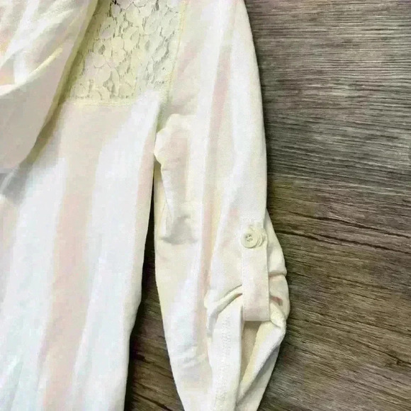 Cream Relaxed Bishop Sleeve Blouse Small - Picture 5 of 5